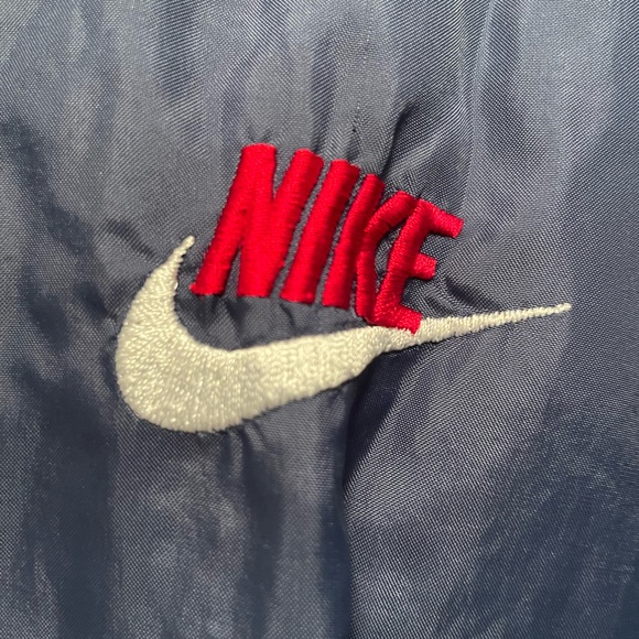 Vintage Nike jacket - Picture 2 of 3